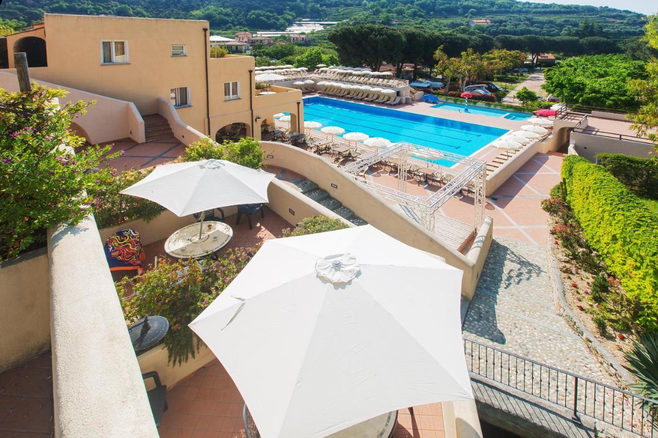 Il Villaggio Di Giuele Finale Ligure Exterior foto
